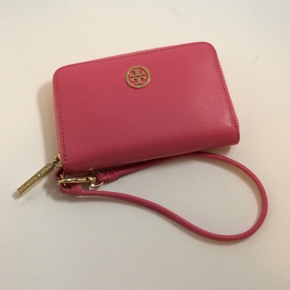 Tori Burch Smartphone Wristlets in Pink