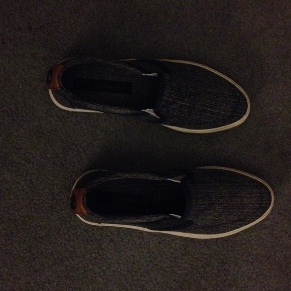 Calvin Klein denim slip on shoes - Picture 1 of 4