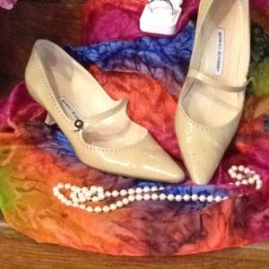 SOLD on eBay Manolo Blahniks Cream Mary Jane
