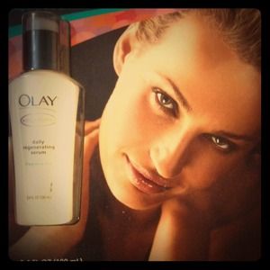 Olay Daily Regenerating Serum 3.4oz - BNIB
