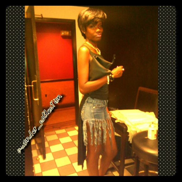 CUSTOMIZE FRINGE SHORTS