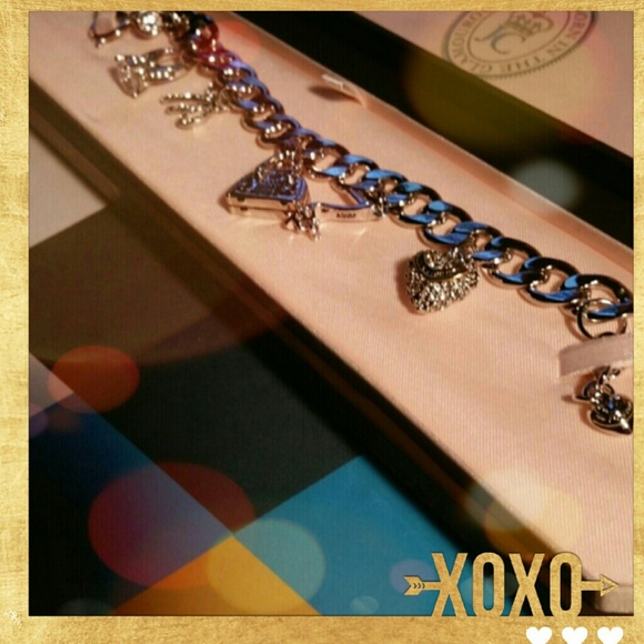Juicy Couture pre-assembled bracelet