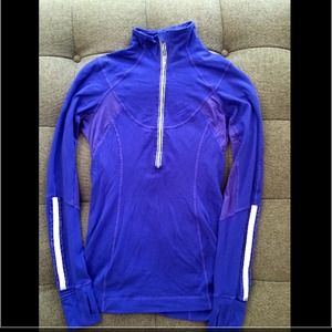 Lululemon Running Jacket. Size 6