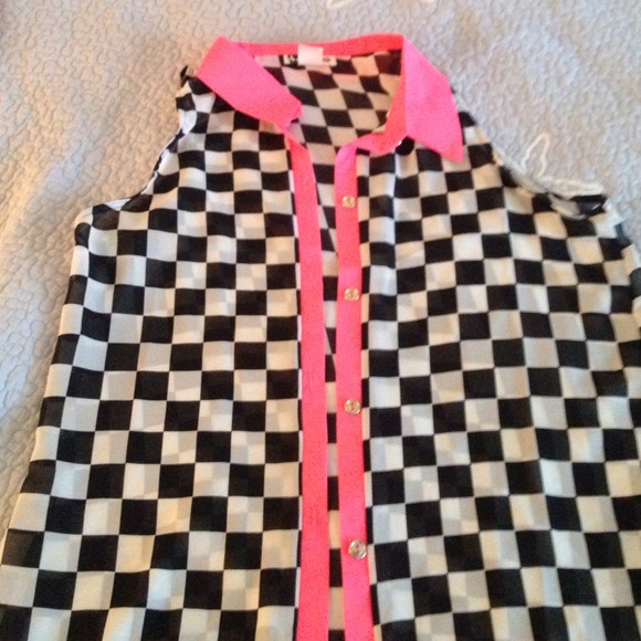 Checkerboard shirt with hot pink trim