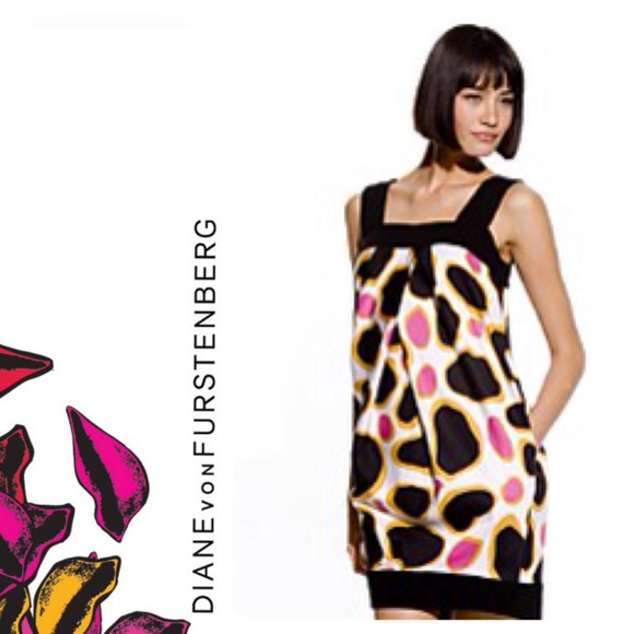 💓 NWT Runway "Payne" Dress