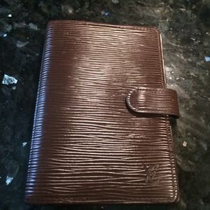 Vuitton date book
