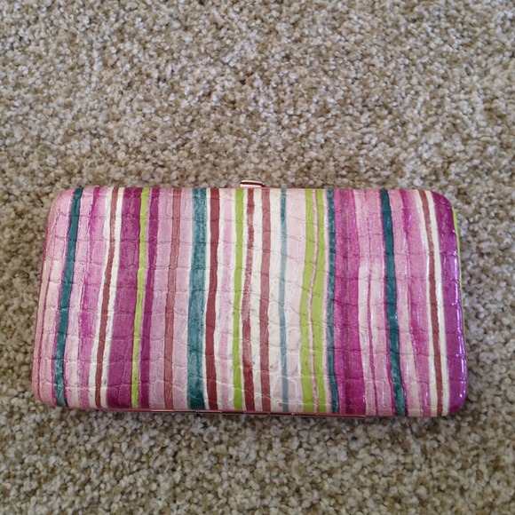 Striped wallet