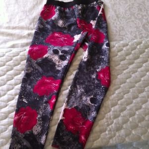 💀🌹Petticoat Alley leggings🌹💀