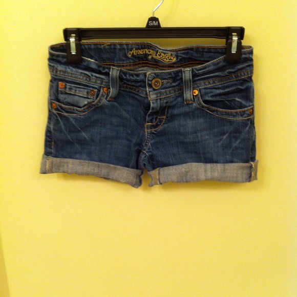 American Eagle Shorts!