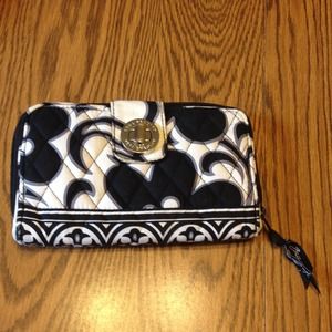 Vera Bradley Turn lock wallet