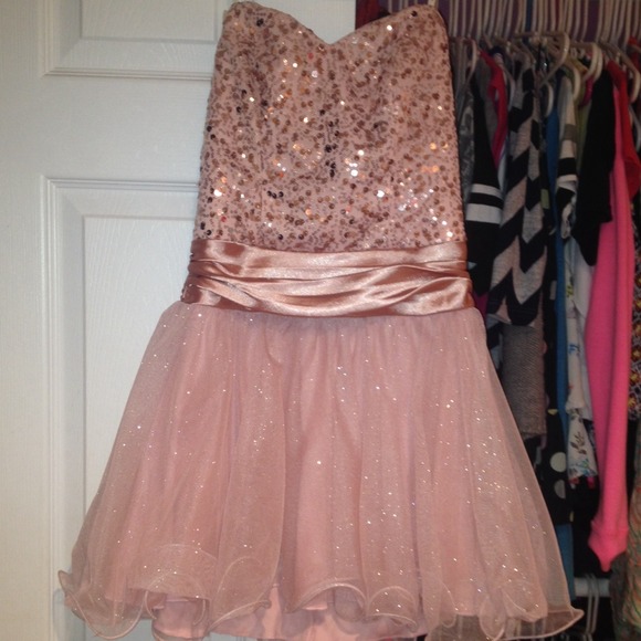 Pink homecoming dress SIZE THREE