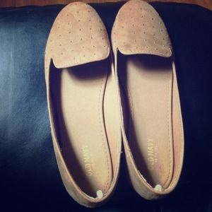 Old navy chestnut flats