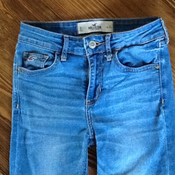 Jeans - Picture 2 of 3