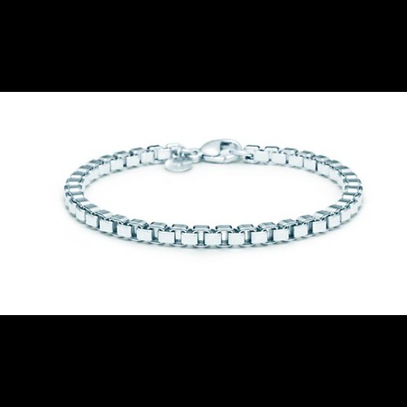 ❌SOLD! Authentic Tiffany & Co. Venetian link