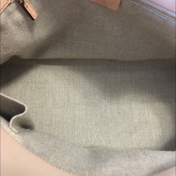 ❌SOLD❌ Gucci Canvas Floral Bag - Picture 2 of 4