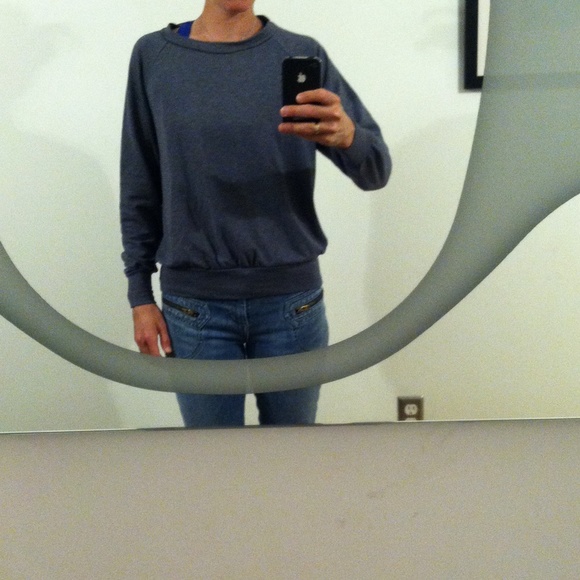 THREAD sweatshirt - Picture 4 of 4