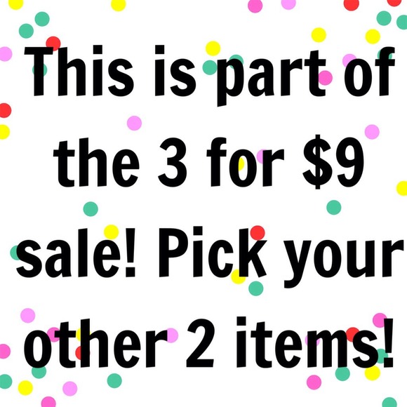 ⭐️Red and white dress. ⭐️SALE 3 items for $9! - Picture 2 of 4