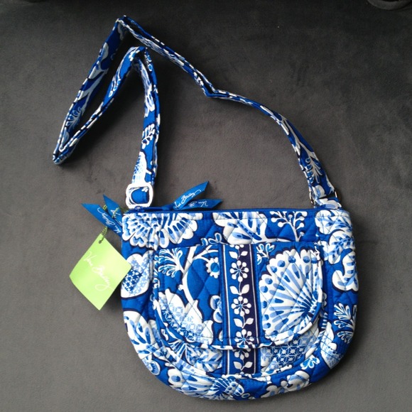 NWT Vera Bradley Lizzy Purse