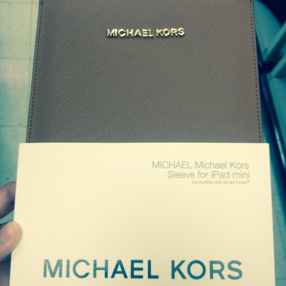 Michael Kors IPAD mini cover
