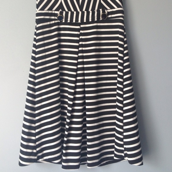 SOLD ❌ - Picture 3 of 4