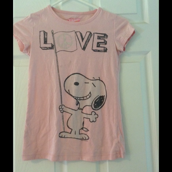 Snoopy Pink  LOVE T-Shirt