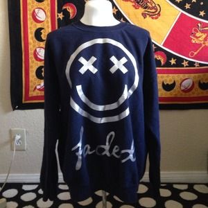 Crew neck