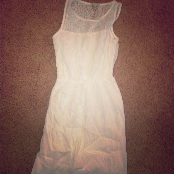 White lace dress