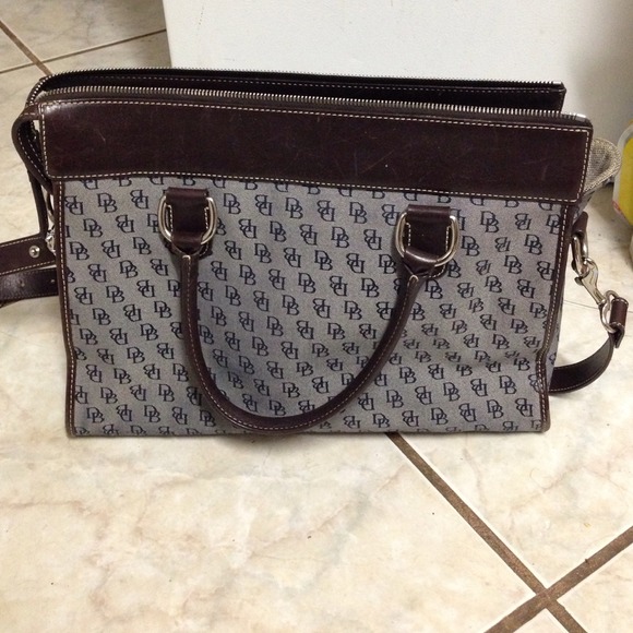 Purse - Picture 2 of 4