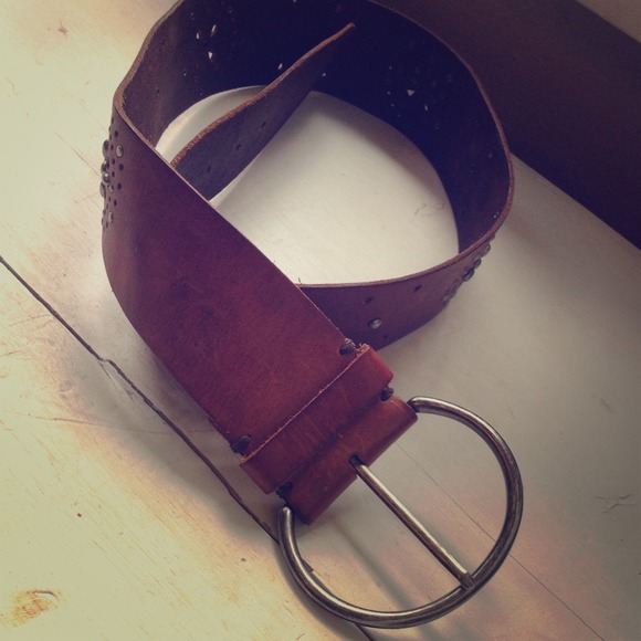 Leather big buckle belt