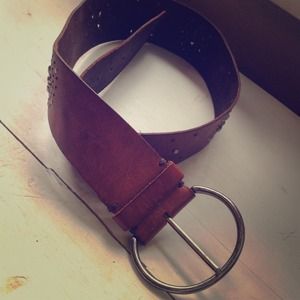 Leather big buckle belt