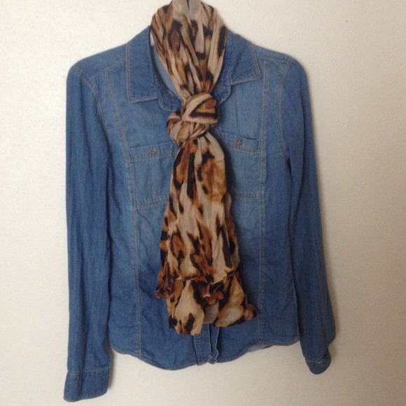 Cheetah print scarf
