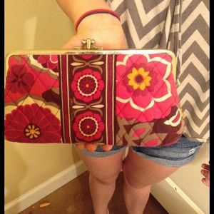 Vera Bradley wallet