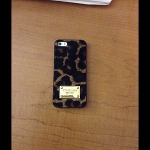 💯% Authentic Michael Kors iPhone 5 hard case