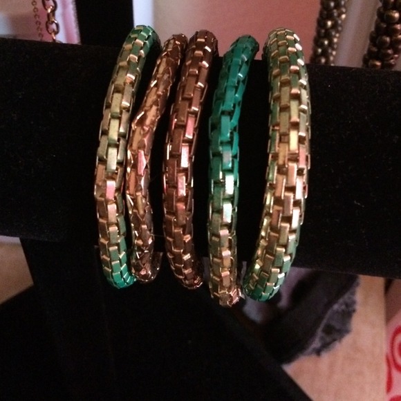 Bracelets - Picture 2 of 2