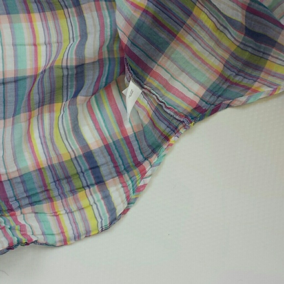 SOLD 🎉 Colorful Button-Up - Picture 3 of 4