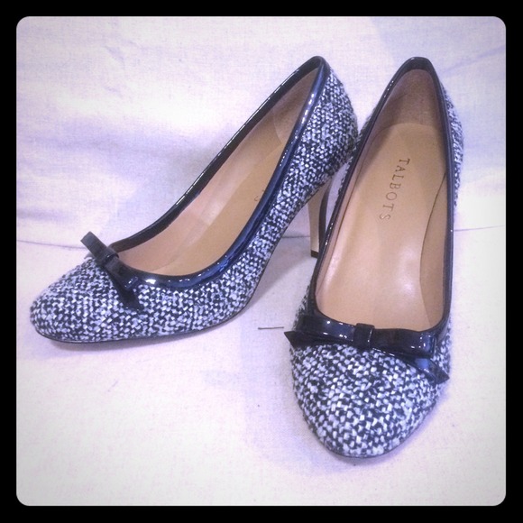 Brand new black and white tweed heels! With box! - Picture 1 of 4