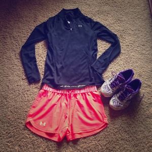 Under Armour heatgear athletic shorts