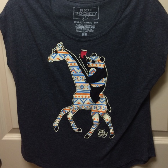 Tribal tee