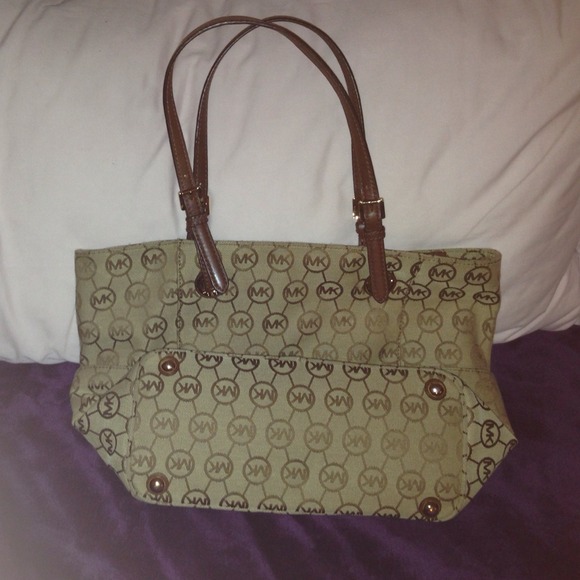 Michael kors handbag