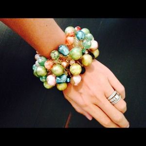 Large bead bracelet