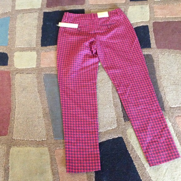 🚫BUNDLED🚫Ankle pants - Picture 2 of 4