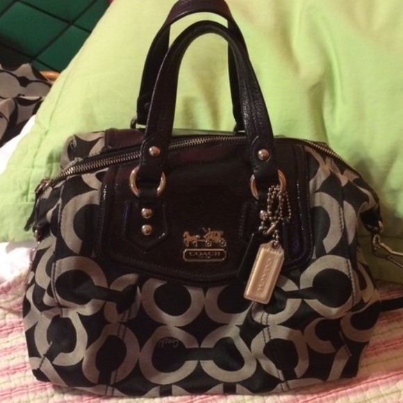 Coach Handbags - Coach hand bag!