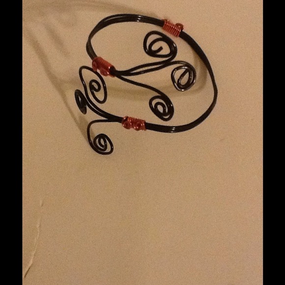 Armband Jewelry - Picture 1 of 1