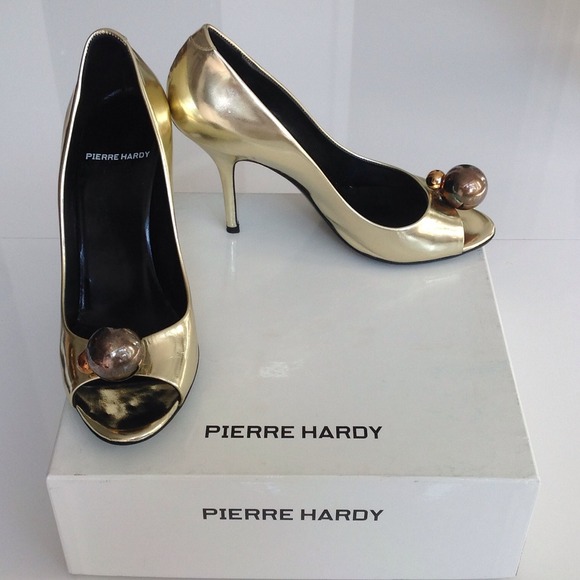 tri color peep toe pumps by Pierre Hardy