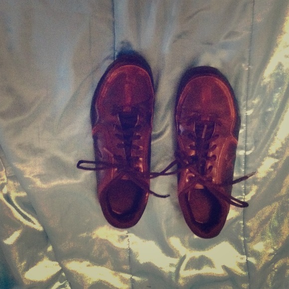 Running shoes