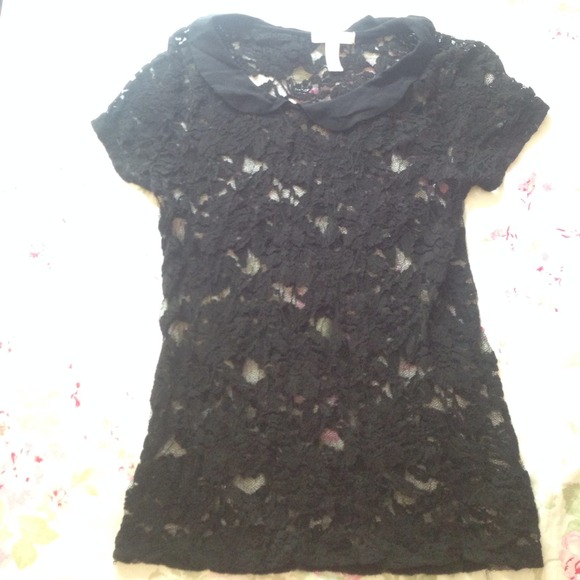 Elegant Black Lace Top with Peter Pan Collar