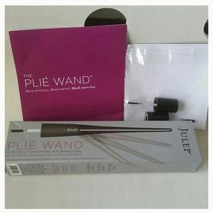 Julep Plie Wand with free polish