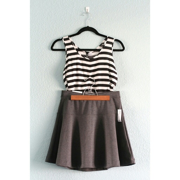HP⭐️- Striped Tank + NWT Gray Skater Skirt