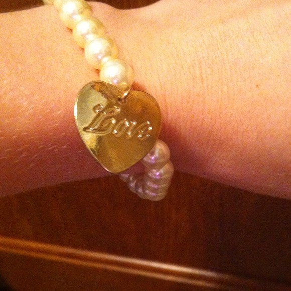 Jewelry bundle - Picture 3 of 4