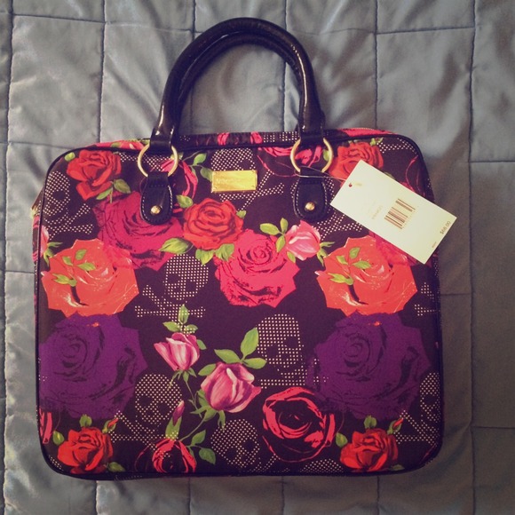 Betsey Johnson Laptop Case